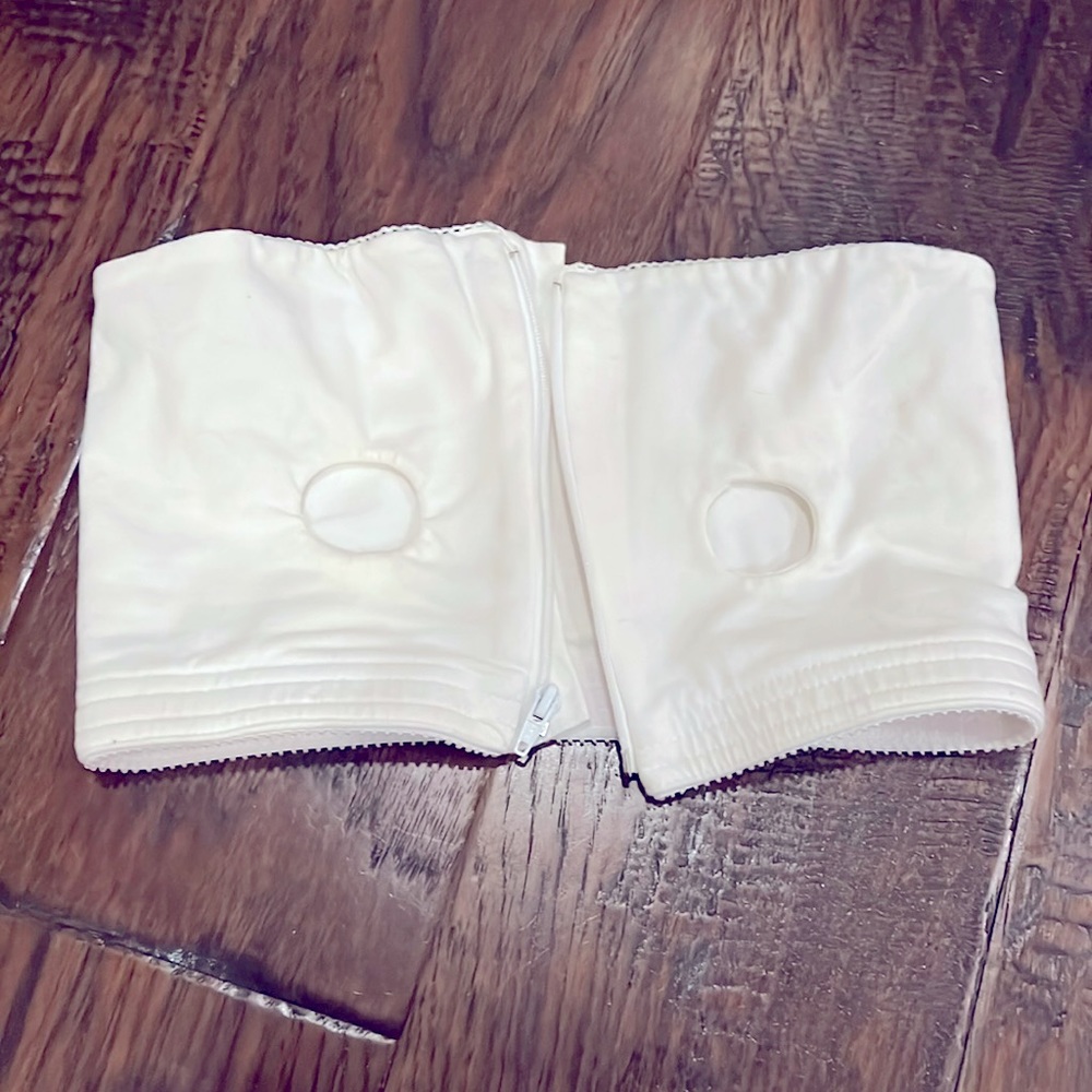 Medela easy expressions bustier for pumping, size XS